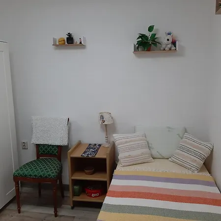 Apartment Nergens Rotterdam